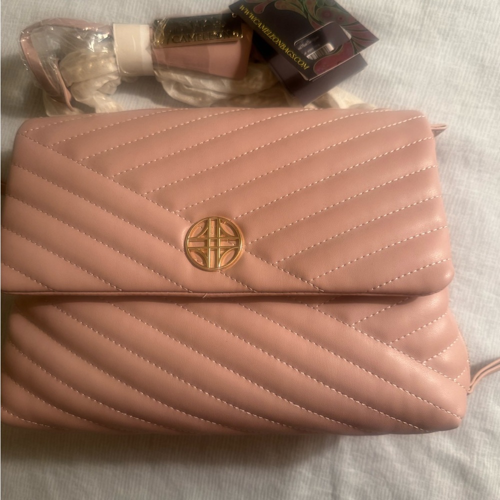 Elegant Quilted Pink Shoulder Bag - Picture 6 of 6